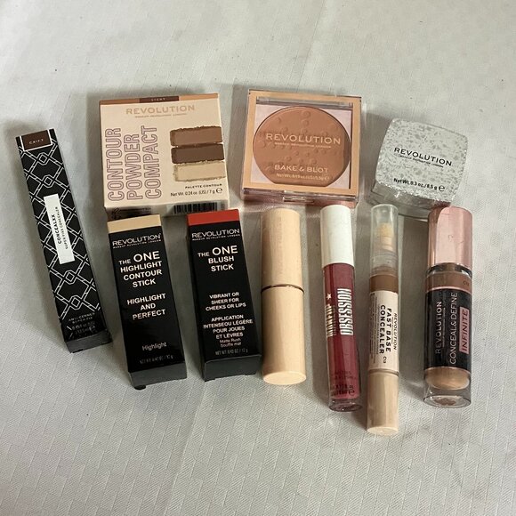 Revolution Makeup Lot Of 10 Concealers Lipsticks Blush Powder Primer & More - Picture 1 of 3